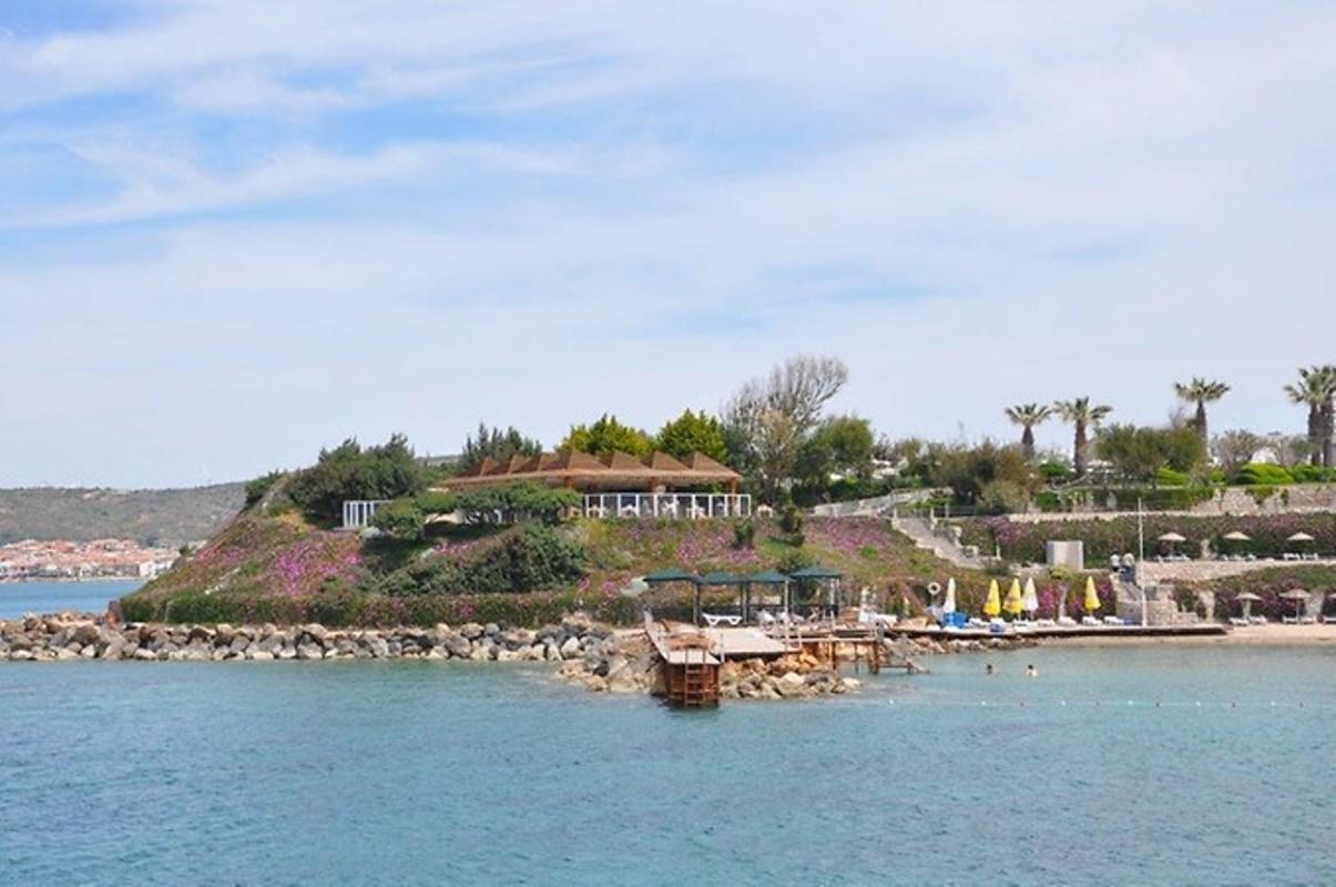 Babaylon Hotel Çeşme Exterior foto