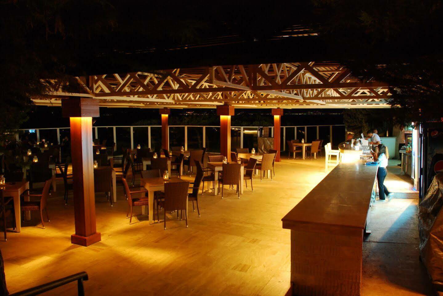 Babaylon Hotel Çeşme Exterior foto